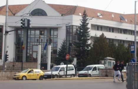 Тежка катастрофа с четирима ранени младежи в района на румънското